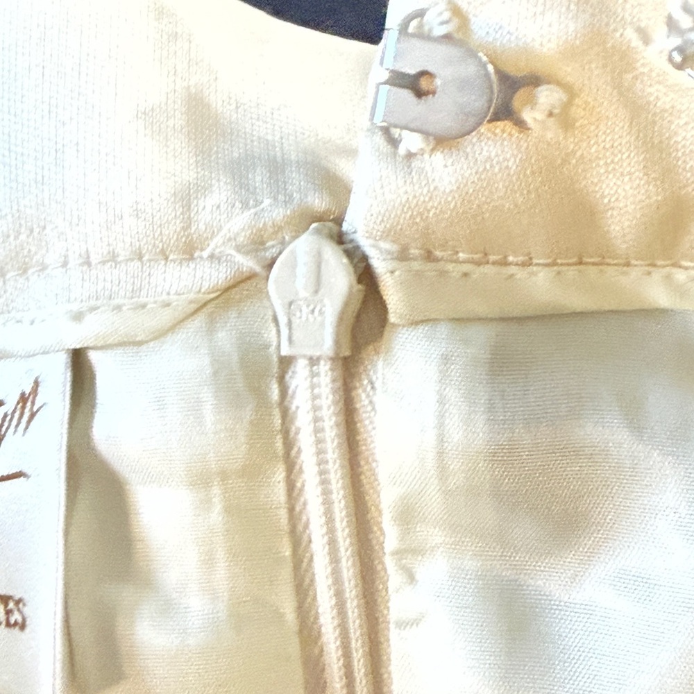 Vintage Teri Jon Nites Silk Wool Pencil Skirt | Rickie Freeman | Ivory Midi - Picture 8 of 10